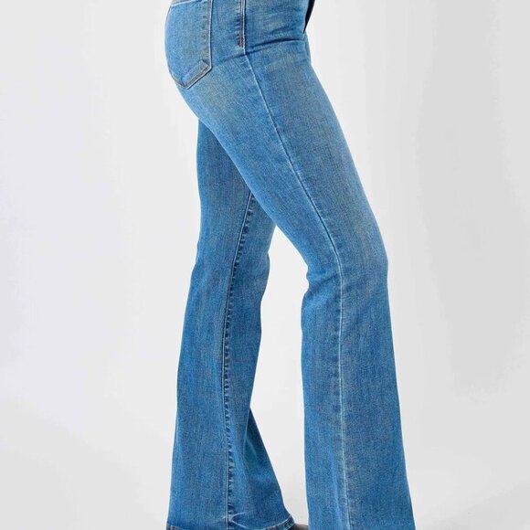 Judy Blue Full Size Hw Classic Flare Jeans Plus Size - Picture 8 of 8